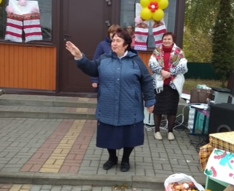 Сегодня проходили  областные ярмарки в с.Долгоруково и с.Крутое Добровского района