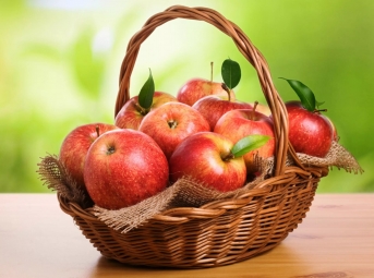 Где в разгар яблочного сезона можно купить местные яблоки?